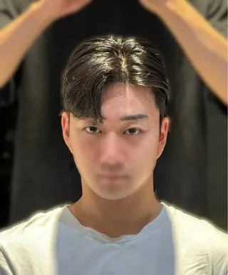 ショート パーマ メンズ YUKI🇰🇷 カルマ／ダウンパーマのヘアスタイル