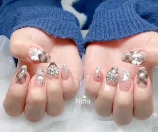 ネイル NiNa ビューティーサロン所属・Ni Naのネイルデザイン