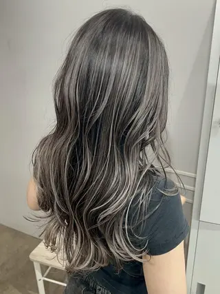 ロング カラー ✨【公式】 juhl.横浜✨のヘアスタイル