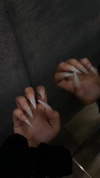 ネイル NILATE所属・渡邉 あいのネイルデザイン