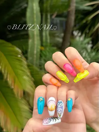ネイル BLITZ Nail 岩田💅🏻✨のネイルデザイン
