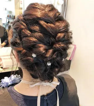 ロング ヘアアレンジ XXXY'S Color Flip所属・小宮 真理奈のヘアスタイル