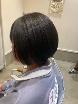 ショート 折本 沙織のヘアスタイル