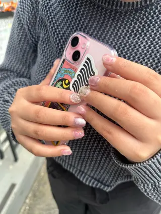 ネイル LAVISH nanamiのネイルデザイン