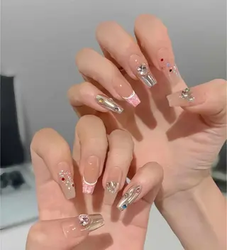 ネイル VIVIAN エイのネイルデザイン