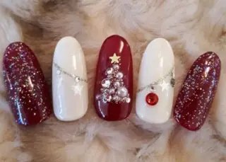 ネイル ゲン レイカのネイルデザイン