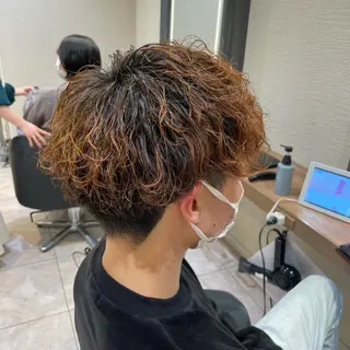 パーマ メンズ レイヤー/ハイトーン 🫧‪Erikaのヘアスタイル