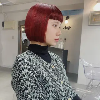 ショート カラー 楪 yuzuriha所属・Saaya/レイヤー /ブリーチ/ブロンドのヘアスタイル