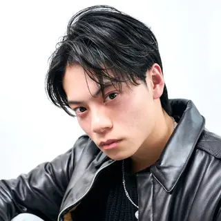 ショート カラー パーマ メンズ メンズ支持No. 1 🥇メンズ特化吉田のヘアスタイル