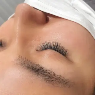 マツエク・マツパ ACTORplus所属・近藤 莉帆のマツエク・マツパデザイン