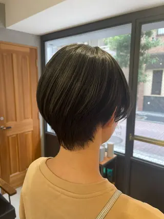 ショート 吉成 祐南のヘアスタイル
