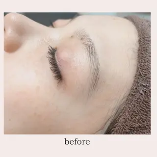 アイブロウ Naps-Shaving所属・新宿シェービング専門 Napsの眉毛・アイブロウイメージ