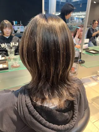 ミディアム カラー 舟橋 瑞稀のヘアスタイル