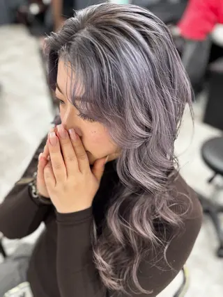 セミロング 🌟髪質改善ケアカラ ー美髪縮毛矯正y🌟のヘアスタイル