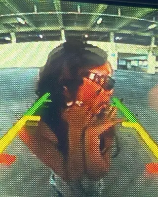 ネイル Queen所属・伊藤 梨恋のネイルデザイン