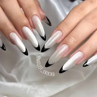 ネイル 足立 莉奈のネイルデザイン