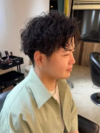 パーマ 中嶋 莉子のヘアスタイル