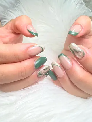 ネイル Blessed:N ブレストのネイルデザイン