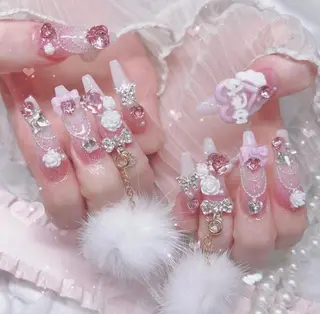 ネイル Lee Nailsのネイルデザイン