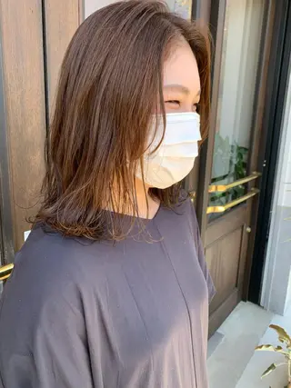 ミディアム カラー 船津 佳奈美のヘアスタイル