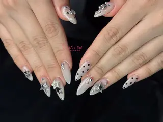 ネイル AConNailSalon所属・ACon NailSalonのネイルデザイン