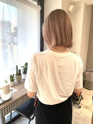 ミディアム カラー ZOA classic hair所属・東 みのりのヘアスタイル