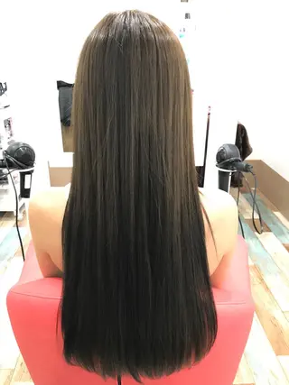 ロング カラー パーマ cut studio g.(カット スタジオ ジー)所属・岡野 有花のヘアスタイル