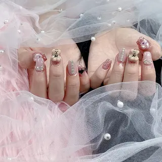 ネイル パーツ全部¥110 サロンミミのネイルデザイン