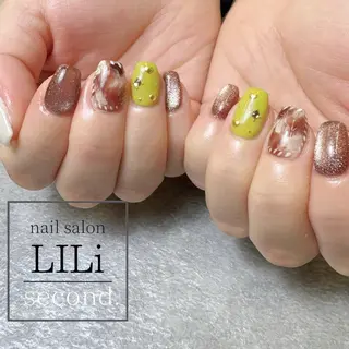 ネイル nailsalon LILi third.所属・Yukino .のネイルデザイン