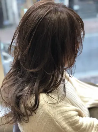 セミロング カラー 🍀褒められヘア🍀 松尾舜のヘアスタイル