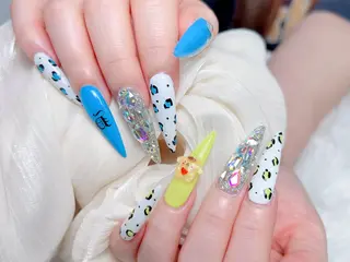 ネイル M🌷nail 長さだし専門店のネイルデザイン