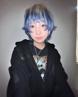 ミディアム カラー haco＋所属・圧倒的デザイン力 店長🎨RENAのヘアスタイル