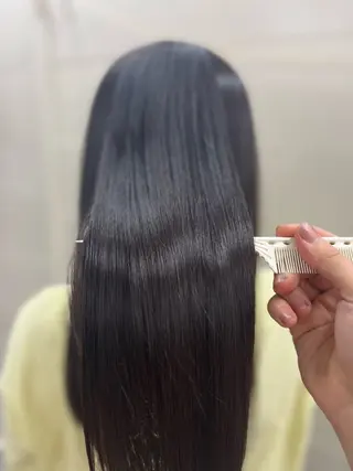 セミロング カラー cut&color nia所属・田口 夏鈴のヘアスタイル