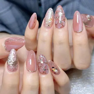 ネイル Queens ひなのネイルデザイン