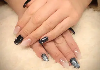 ネイル Nailsalon Latteのネイルデザイン