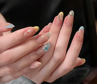 ネイル u1salon所属・ゆい ユイのネイルデザイン