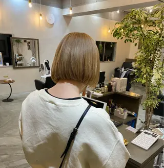 カラー 透明感/艶髪/ 石山浩二のヘアスタイル