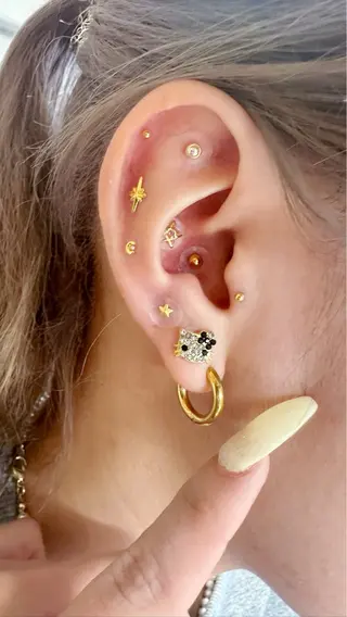 Rave所属・touma Rinaのネイルデザイン