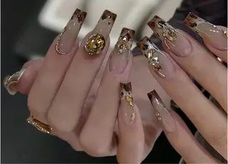 ネイル D-BEAUTY Nailsalonのネイルデザイン