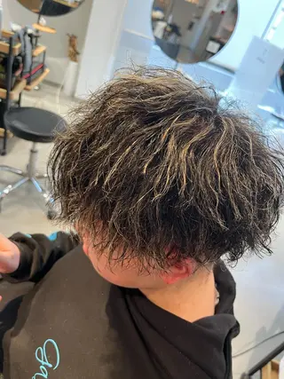 ショート パーマ メンズ APREKO RIKUのヘアスタイル