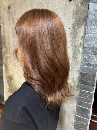 セミロング カラー 鈴木 りんのヘアスタイル