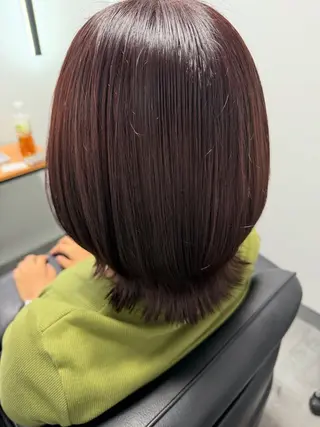 ミディアム 高橋 葵のヘアスタイル