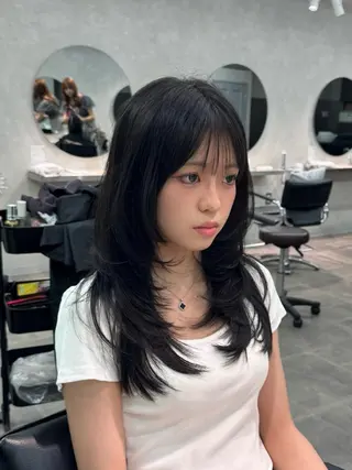 セミロング 韓国特化🇰🇷千葉 /レイヤーカット竜生のヘアスタイル