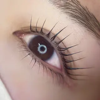 マツエク・マツパ Butterfly武蔵小杉所属・アイリスト ✩𝖈𝖔𝖈𝖔✩の眉毛・アイブロウイメージ