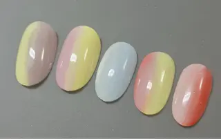 ネイル 高木 維麗絲のネイルデザイン