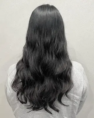 ロング カラー 表参道/赤み無し 透明感 colorのヘアスタイル