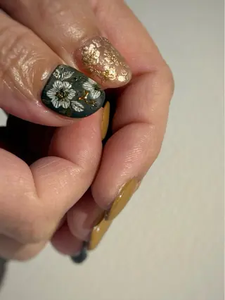 ネイル FIORITURA Maikoのネイルデザイン