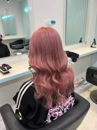 セミロング カラー ブリーチカラー 🩵MIZUKIのヘアスタイル