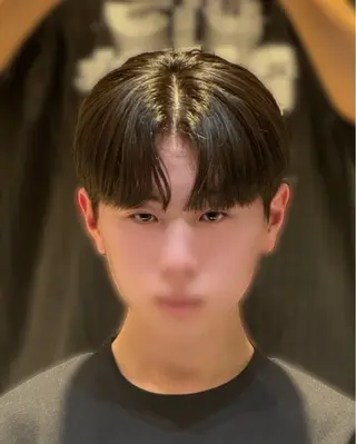 ショート パーマ メンズ YUKI🇰🇷 カルマ／ダウンパーマのヘアスタイル