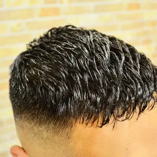 ショート パーマ メンズ 高野浩平/フェード ツイストスパイラルのヘアスタイル